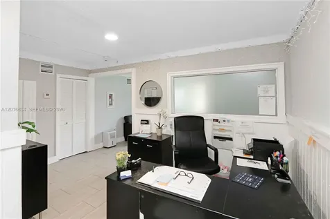 750 NE 195th Street Miami FL 33179