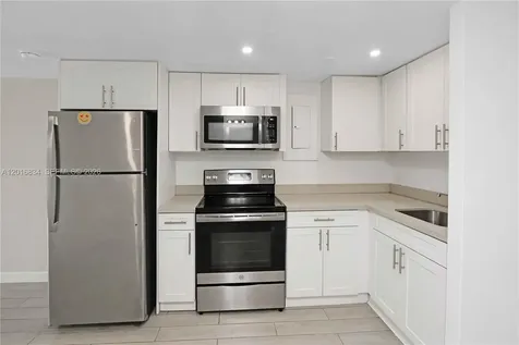 750 NE 195th Street Miami FL 33179