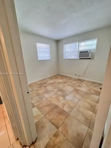 901 SW 4th Terrace Hallandale Beach FL 33009