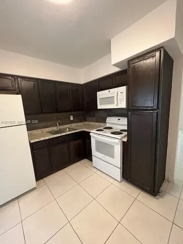901 SW 4th Terrace Hallandale Beach FL 33009