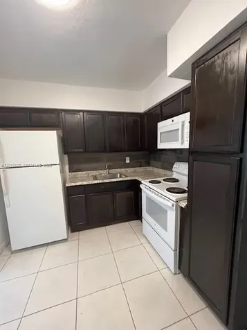 901 SW 4th Terrace Hallandale Beach FL 33009