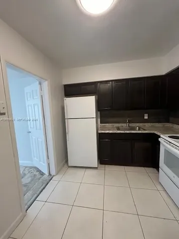 901 SW 4th Terrace Hallandale Beach FL 33009