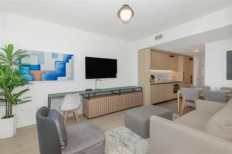 225 N Miami Avenue Miami FL 33128