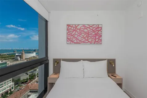 225 N Miami Avenue Miami FL 33128