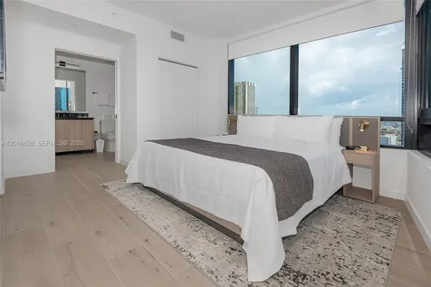 225 N Miami Avenue Miami FL 33128