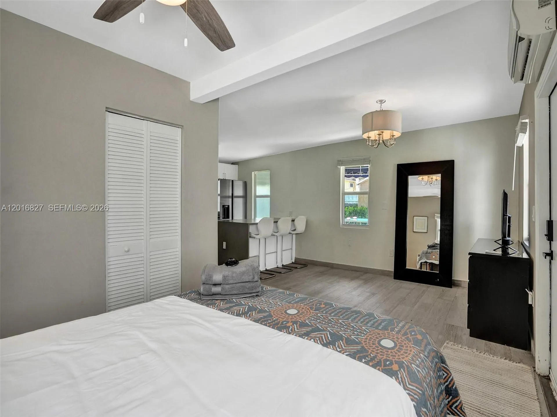 1128 Tyler Street Hollywood FL 33019
