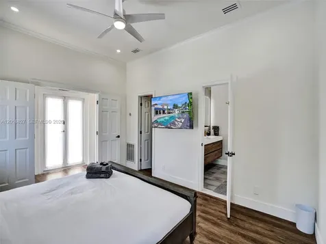 1128 Tyler Street Hollywood FL 33019