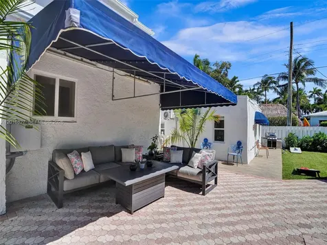 1128 Tyler Street Hollywood FL 33019