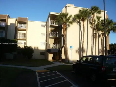 7715 SW 86th Street Miami FL 33143