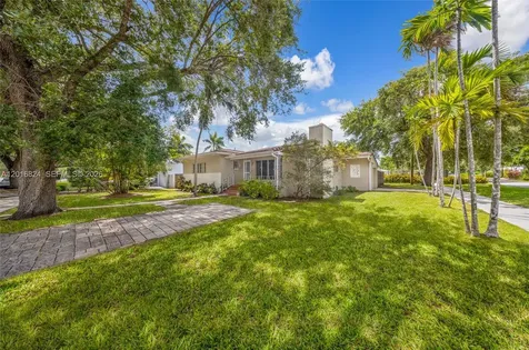 400 Morningside Drive Miami Springs FL 33166