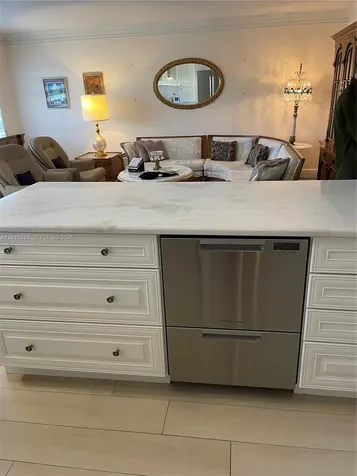 2091 Yarmouth E Boca Raton FL 33434
