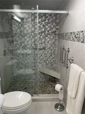 2091 Yarmouth E Boca Raton FL 33434