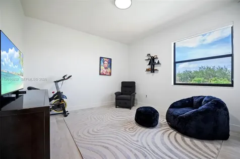 8915 NW 161st Terrace Miami Lakes FL 33018