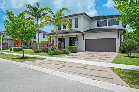 8915 NW 161st Terrace Miami Lakes FL 33018