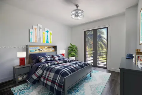 18101 NW 85th Avenue Hialeah FL 33015