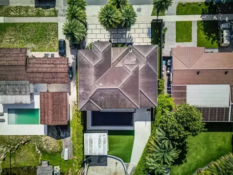 18101 NW 85th Avenue Hialeah FL 33015