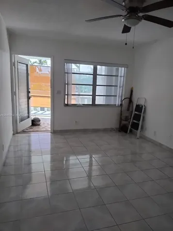 201 NE 14th Avenue Hallandale Beach FL 33009