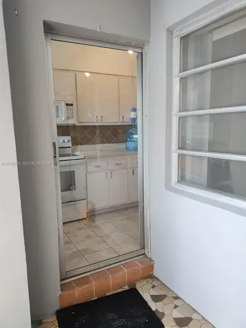 201 NE 14th Avenue Hallandale Beach FL 33009