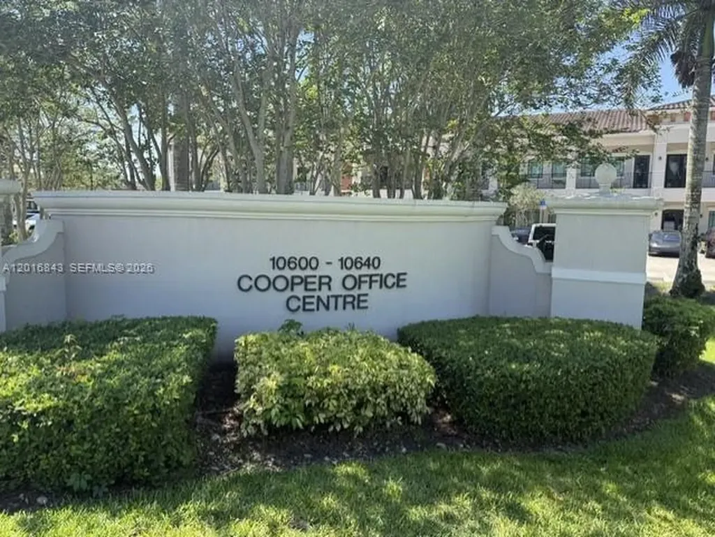 10600 Griffin Road Cooper City FL 33328