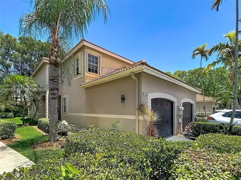 952 Sevilla Circle Weston FL 33326