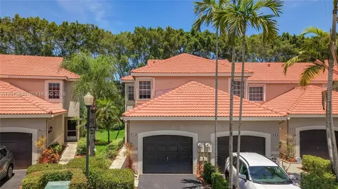 952 Sevilla Circle Weston FL 33326