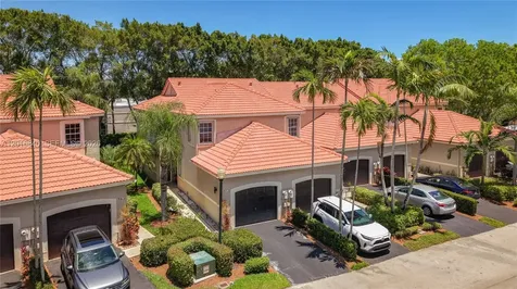 952 Sevilla Circle Weston FL 33326