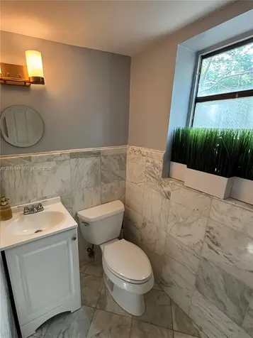 235 Antilla Avenue Coral Gables FL 33134