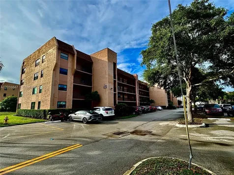 10451 Sunrise Lakes Boulevard Sunrise FL 33322