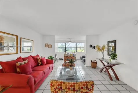 10451 Sunrise Lakes Boulevard Sunrise FL 33322