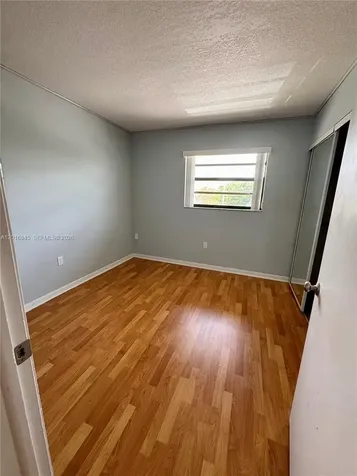 2762 W 60th Street Hialeah FL 33016