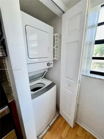 2762 W 60th Street Hialeah FL 33016