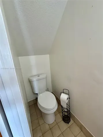 2762 W 60th Street Hialeah FL 33016