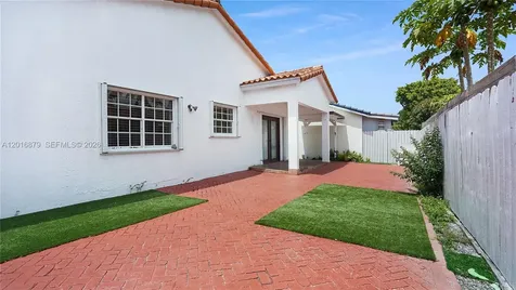 13755 SW 19th Terrace Miami FL 33175