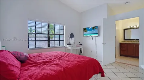 13755 SW 19th Terrace Miami FL 33175