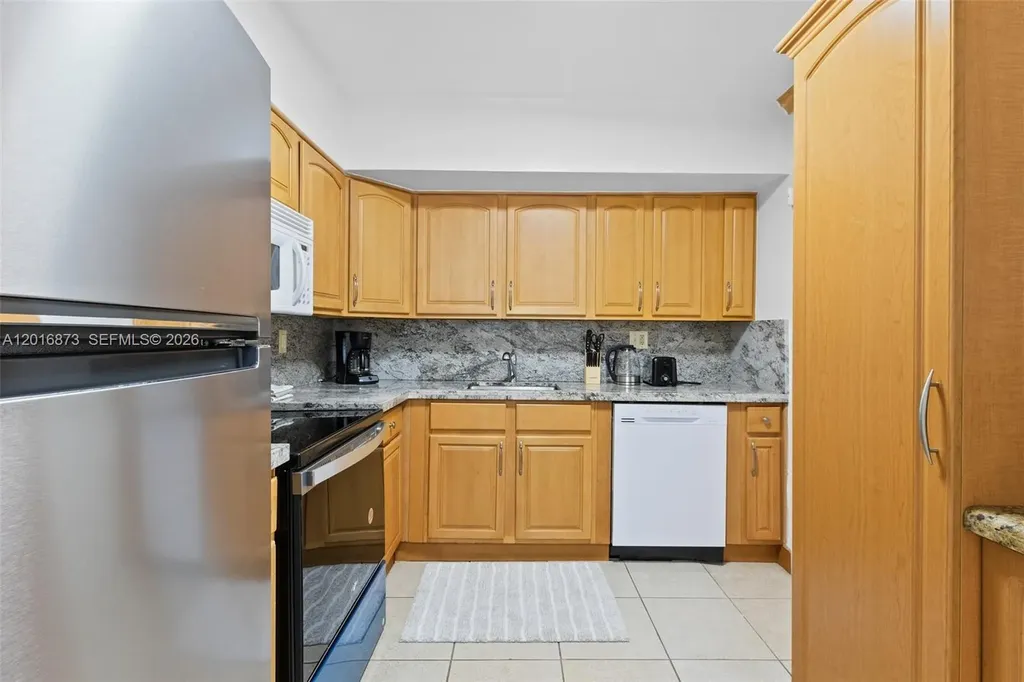 3725 S Ocean Drive Hollywood FL 33019