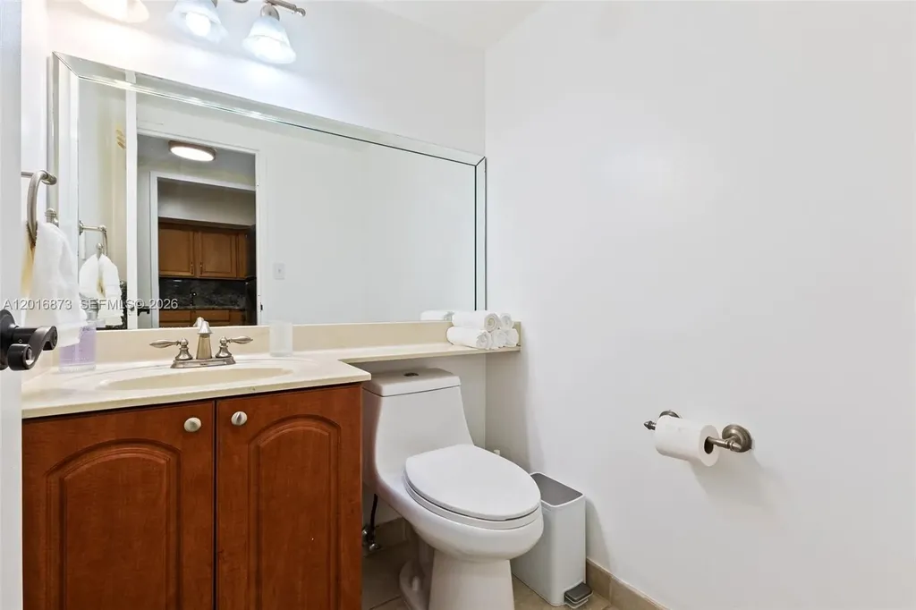 3725 S Ocean Drive Hollywood FL 33019