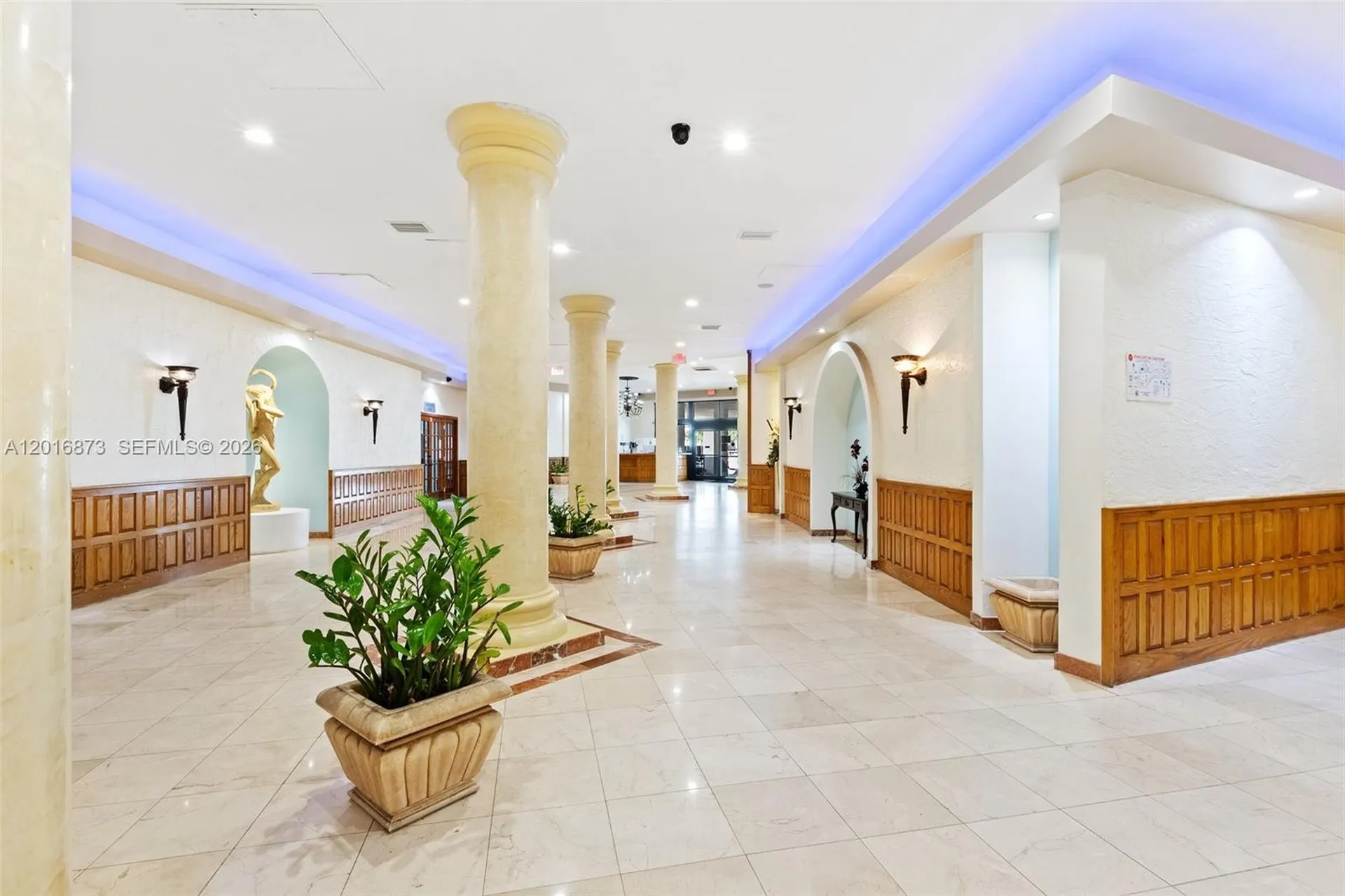 3725 S Ocean Drive Hollywood FL 33019