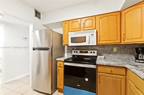 3725 S Ocean Drive Hollywood FL 33019
