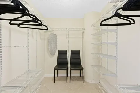 3725 S Ocean Drive Hollywood FL 33019