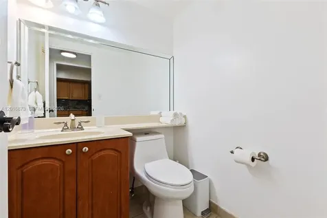 3725 S Ocean Drive Hollywood FL 33019