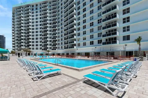 3725 S Ocean Drive Hollywood FL 33019
