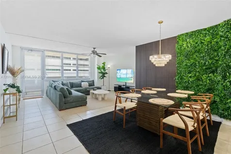 3725 S Ocean Drive Hollywood FL 33019