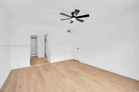 8280 SW 24th Street North Lauderdale FL 33068