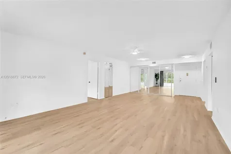 8280 SW 24th Street North Lauderdale FL 33068