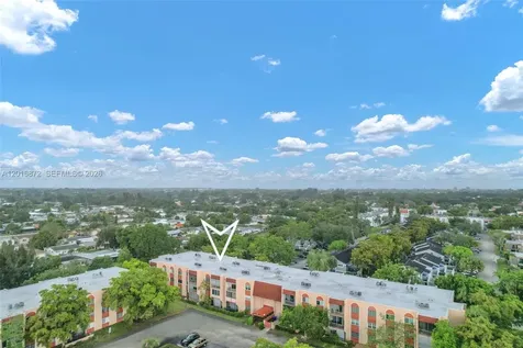 8280 SW 24th Street North Lauderdale FL 33068