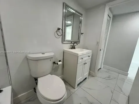 5050 NW 7th Street Miami FL 33126