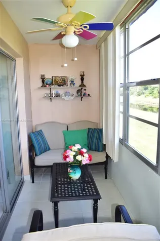 8851 Sunrise Lakes Boulevard Sunrise FL 33322