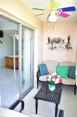 8851 Sunrise Lakes Boulevard Sunrise FL 33322