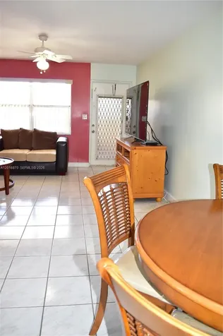 8851 Sunrise Lakes Boulevard Sunrise FL 33322