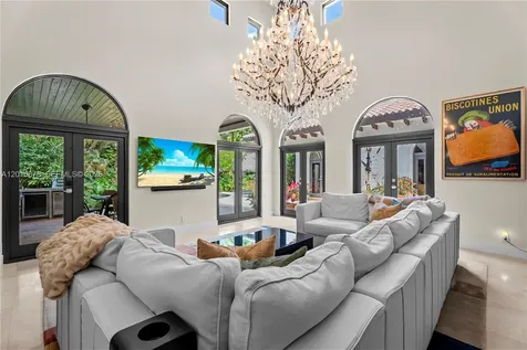 8550 Old Cutler Road Coral Gables FL 33143